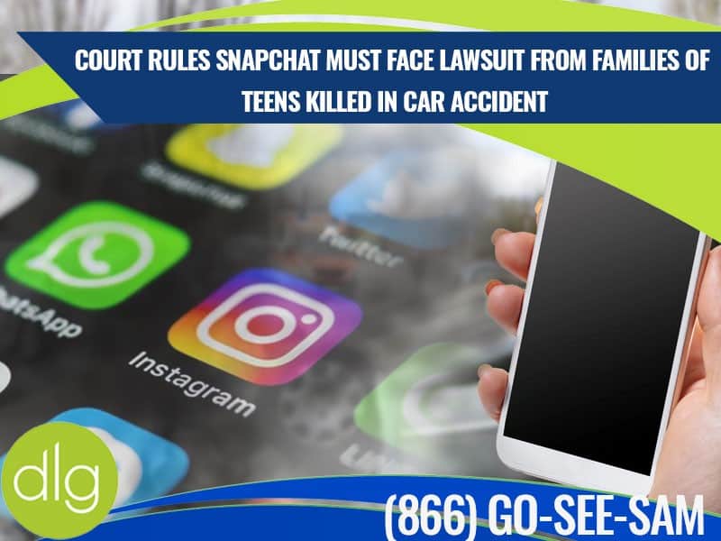 A hand holds a smartphone above a screen with social media app icons; headline states Snapchat must face lawsuit over teen car accident deaths.